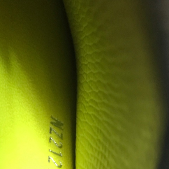 Coin Cardholder - Picture 5 of 12